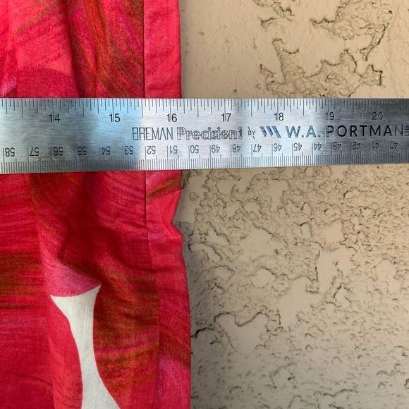 Theory Women’s Sz 6 Red 100% Cotton Floral Print Mini Skirt - Picture 8 of 10